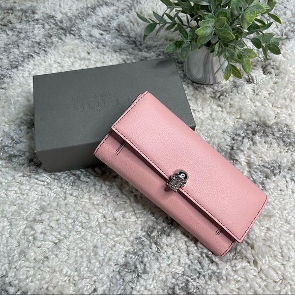 Alexander McQueen Skull Wallet Crossbody Bag on Silver Chain Leather Pink - Picture 15 of 17